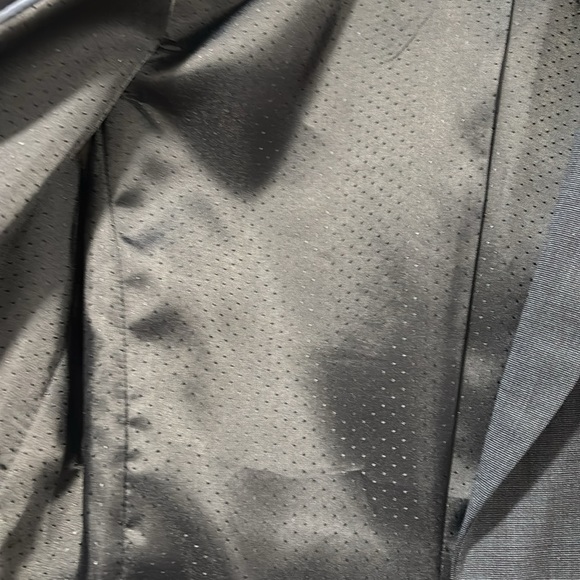 Banana Republic Navy 2 Button Wool Blazer size 8 petite - Picture 6 of 12